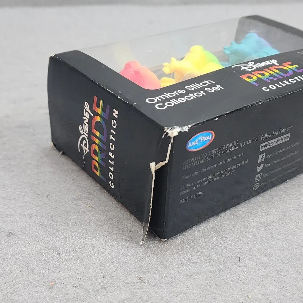Disney Ombre Stitch Collector Set Pride Rainbow Figures Unisex 3pc Box Set 46019